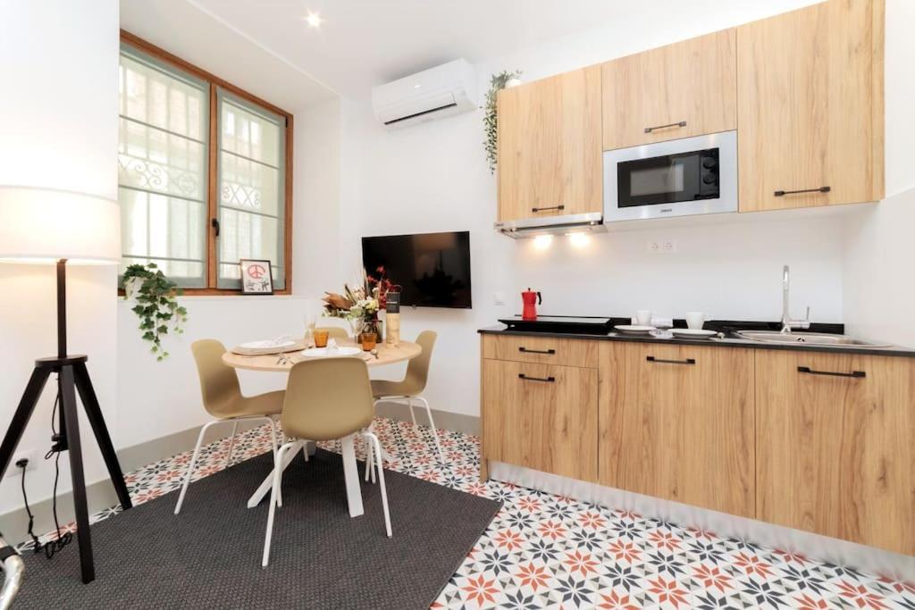 La Maja Apartment Madrid Bagian luar foto