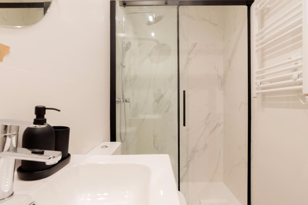 La Maja Apartment Madrid Bagian luar foto